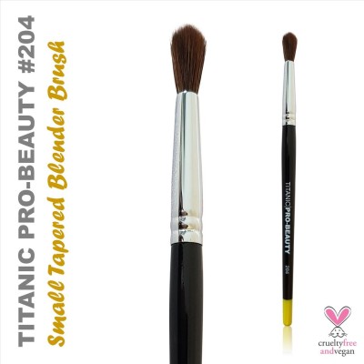 Titanic Pro-Beauty Brush 204 Small Tapered Blender
